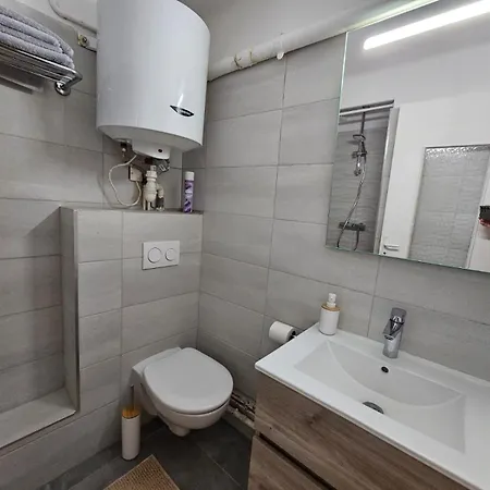 Provencal-style Apartamento